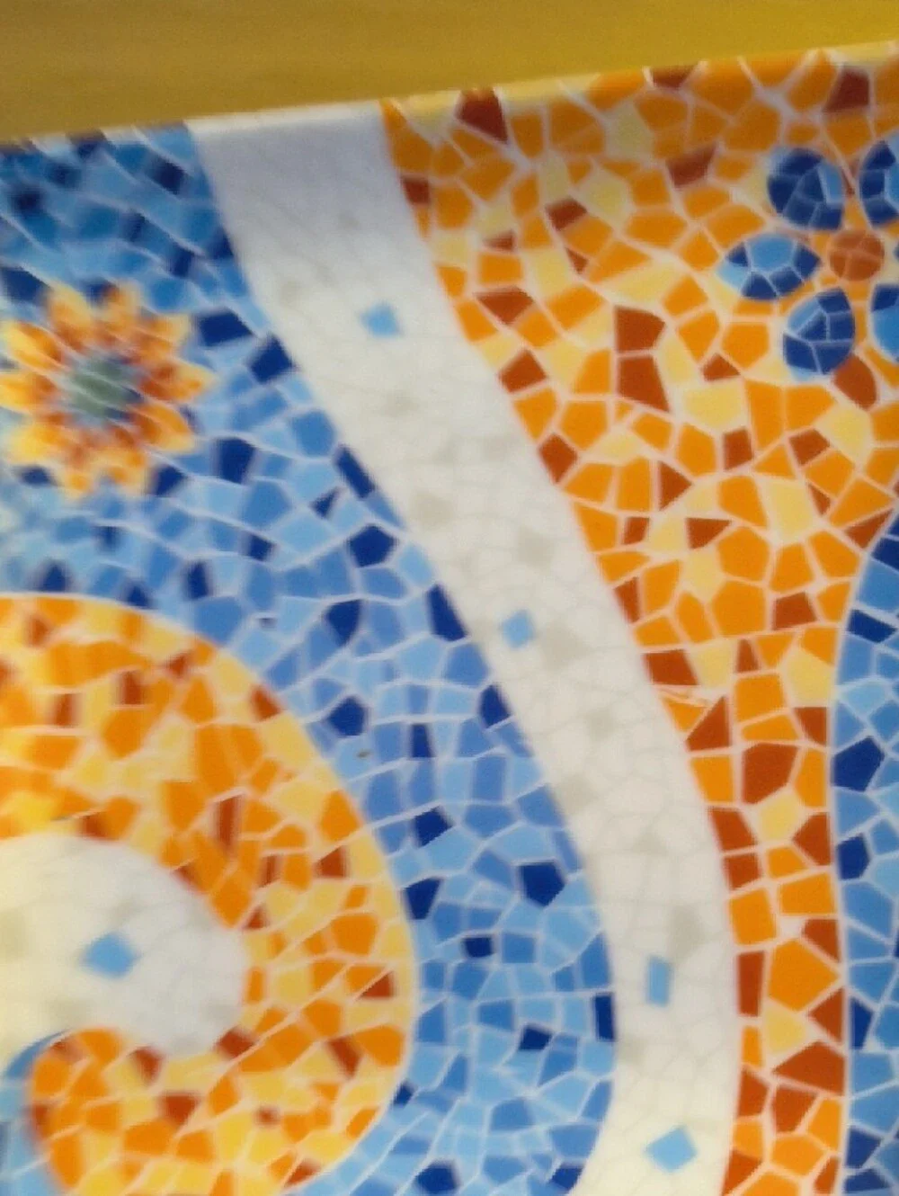 Vintage Antoni Gaudi Barcelona Porcelain Mosaic Trinket Dish - Picture 7 of 11